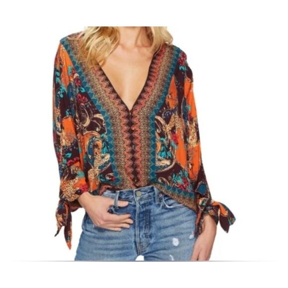 Free People Tops - Free People Small Catch Me If You Can Top Cheetah Geometric Print Festival Light